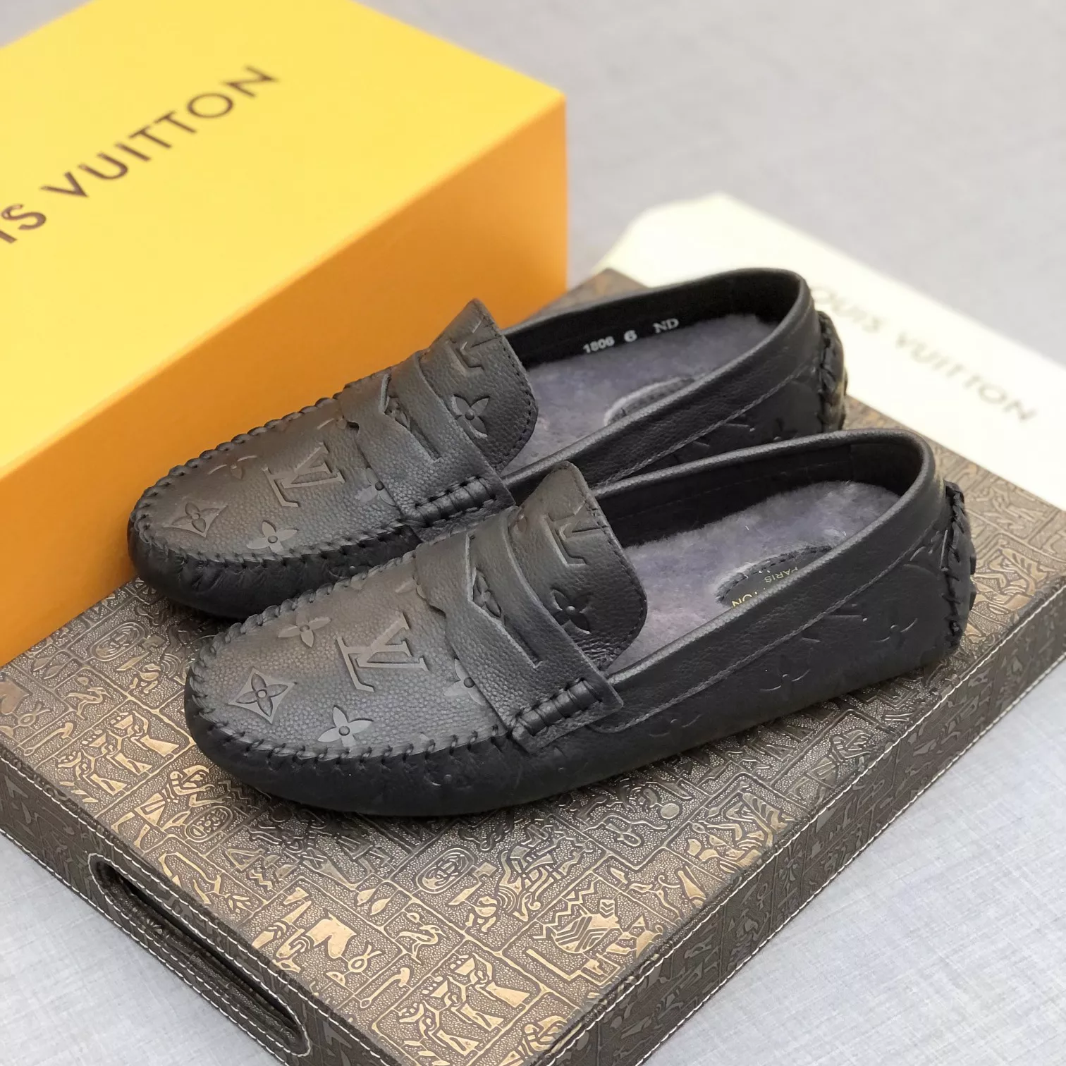 louis vuitton lv oxfords chaussures pour homme s_127473a